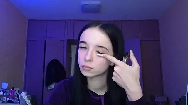 Emilia Light online show from 03.26.26