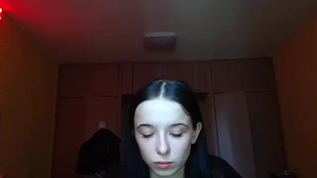 Emilia Light online show from 04.14.26