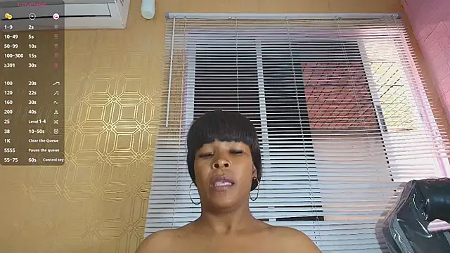 Layla lell online show from 05.13.26