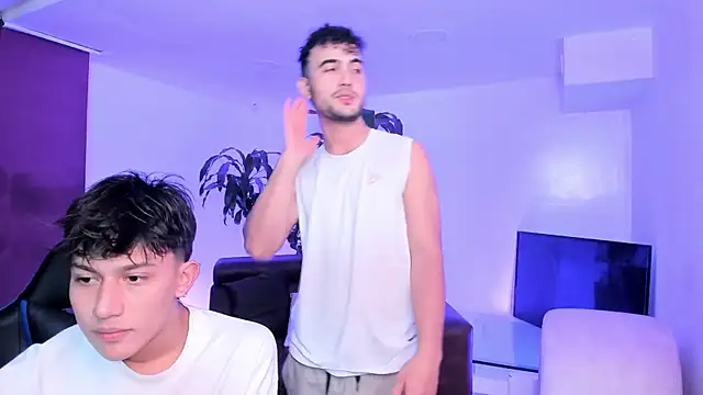 Spaceboys18 online show from 10.03.25