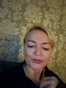 demidelightfulxx online show from 10.10.25