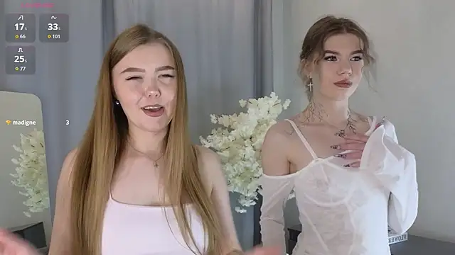 TwixieGuo online show from 10.13.25