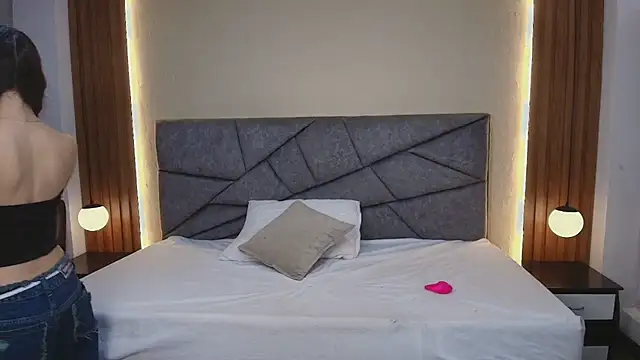 GabySweett  online show from 03.31.26