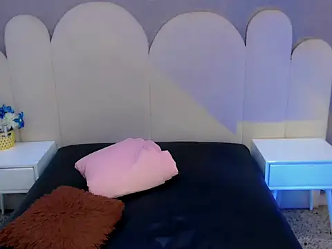 ryan bigcock online show from 10.12.25