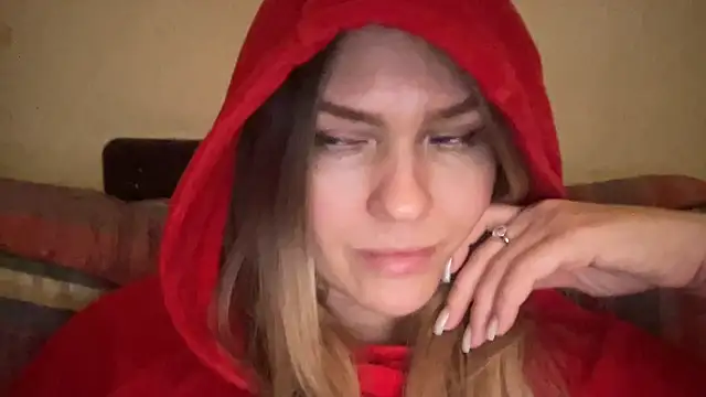 Snapshot of Milysoren chatting on 02.20.26 Milysoren online show from 02.20.26