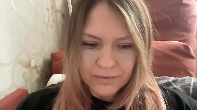 Snapshot of Milysoren chatting on 03.01.26 Milysoren online show from 03.01.26