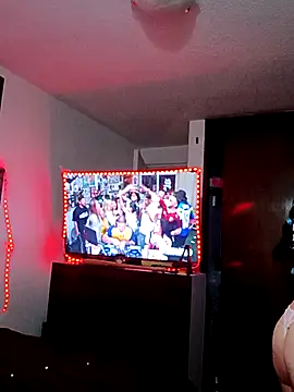 Snapshot of pinklajokr chatting on 12.01.25 pinklajokr online show from 12.01.25