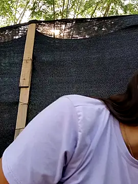 young dairy01 online show from 10.30.25