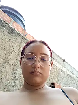 young dairy01 online show from 01.05.26