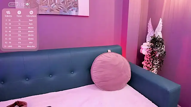 Snapshot of Alessiia__ chatting on 02.11.26 Alessiia online show from 02.11.26