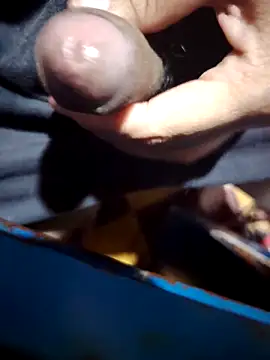 Snapshot of Sir_clouden chatting on 11.01.25 Sir clouden online show from 11.01.25