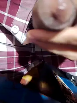 Snapshot of Sir_clouden chatting on 11.18.25 Sir clouden online show from 11.18.25