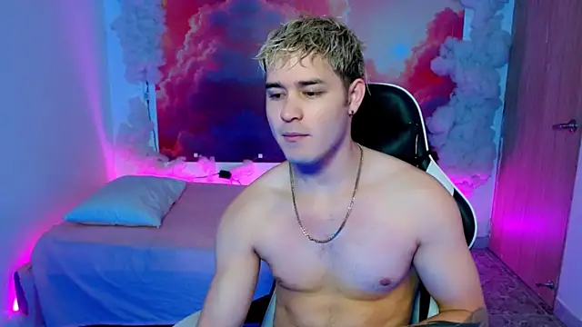 AlexPiersss online show from 12.01.25