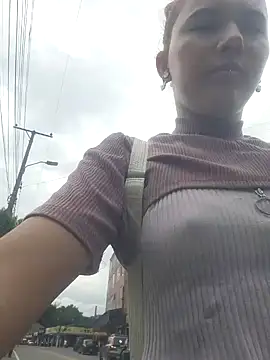 Snapshot of _TOMOE chatting on 11.28.25 TOMOE online show from 11.28.25