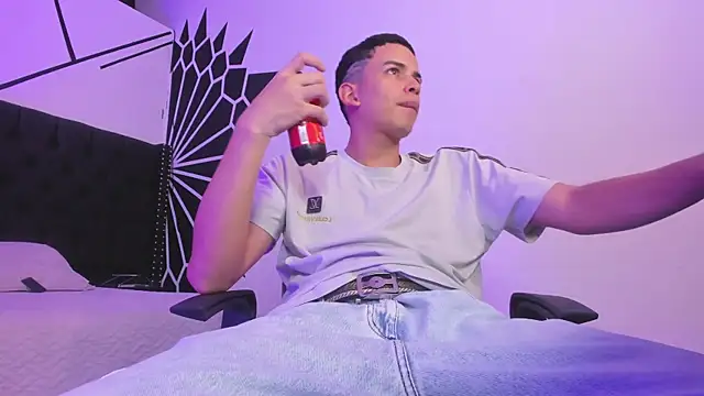 JuanSixx online show from 09.30.25