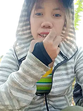 Snapshot of nhinhi-sexy chatting on 11.05.25 nhinhi-sexy online show from 11.05.25