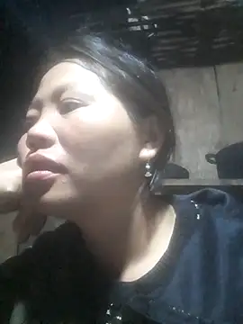 bree-zz online show from 10.25.25