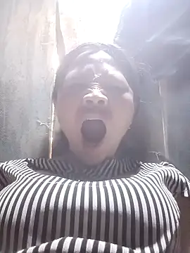 bree-zz online show from 03.18.26