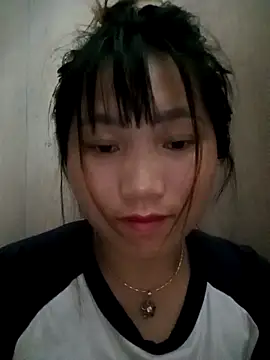 min-xinh online show from 05.10.26