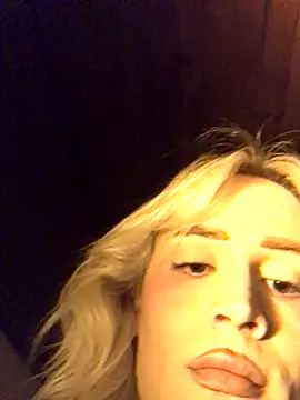 alexawinterrr online show from 11.04.25