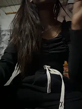 Nencycute1 online show from 10.29.25