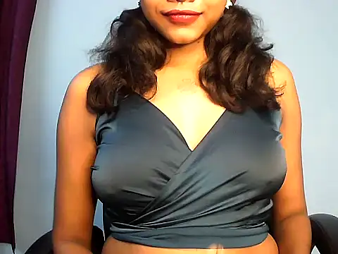 PAYARI PURVI online show from 10.24.25