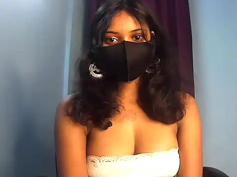 PAYARI PURVI online show from 12.14.25