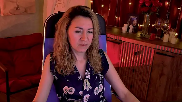 DonnaSmitth online show from 04.14.26