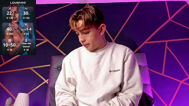 Lian Miller1  online show from 04.08.26