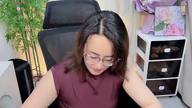 NEWONETO online show from 02.06.26