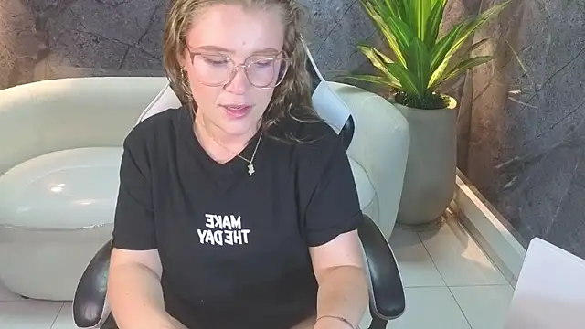 carla tp online show from 10.10.25