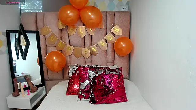 Issa Milf   online show from 03.24.26