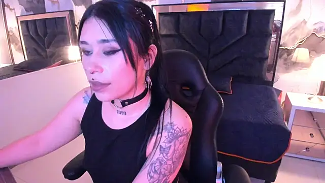 SusanVilla online show from 03.16.26