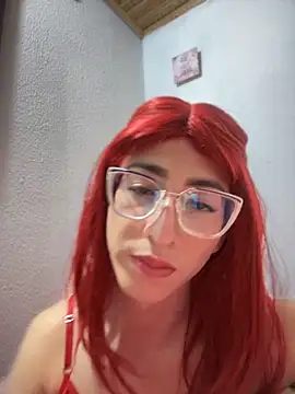 Snapshot of NICOLLE__12 chatting on 10.22.25 NICOLLE 12 online show from 10.22.25