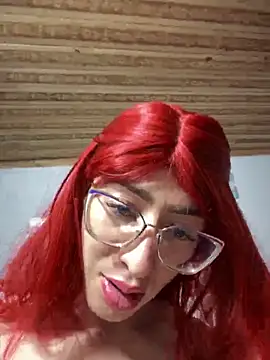 Snapshot of NICOLLE__12 chatting on 11.07.25 NICOLLE 12 online show from 11.07.25