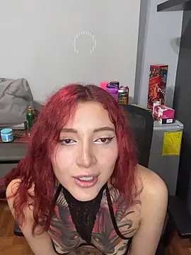 SelenaRouge1 online show from 11.23.25