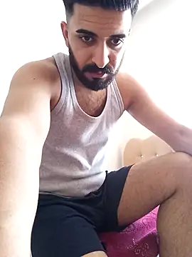 Snapshot of mehmets27 chatting on 09.28.25 mehmets27 online show from 09.28.25