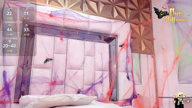 violet milleer online show from 10.30.25