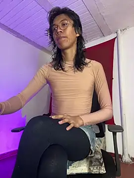 MadamLeRouge online show from 01.05.26