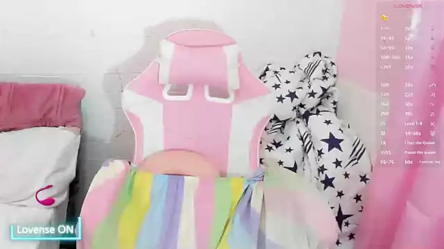 Snapshot of jeanalove chatting on 01.16.26 jeanalove online show from 01.16.26