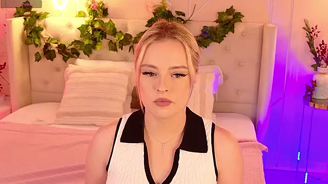 EllyLinn online show from 03.11.26