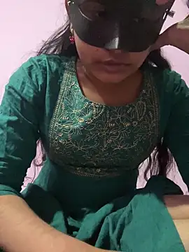 Snapshot of TeluguIshu_teen20 chatting on 12.16.25 TeluguIshu teen20 online show from 12.16.25