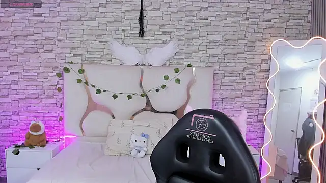 casse tay online show from 04.13.26