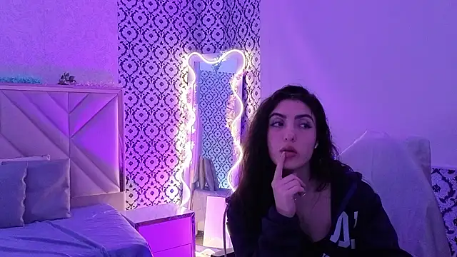 Ixchel tay online show from 02.03.26