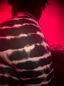 Snapshot of bellacagyal chatting on 11.22.25 bellacagyal online show from 11.22.25