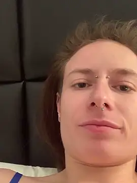 GoldenPussy1329 online show from 03.04.26