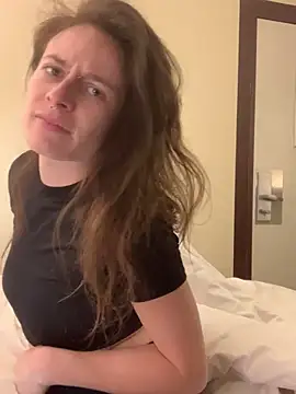 GoldenPussy1329 online show from 03.13.26