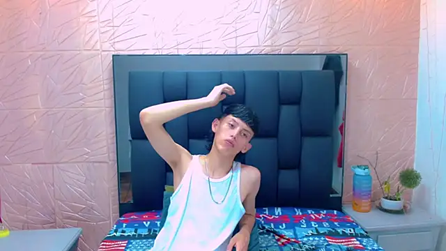 thaigo twink38 online show from 10.21.25