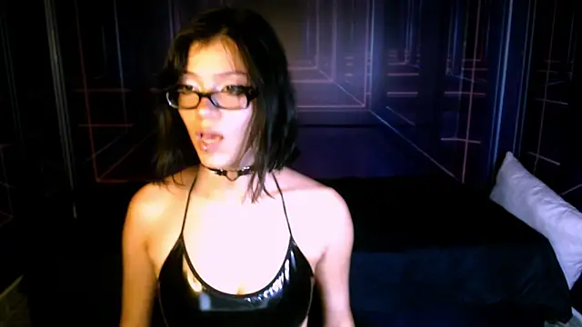 ChloePetite 0 online show from 10.23.25