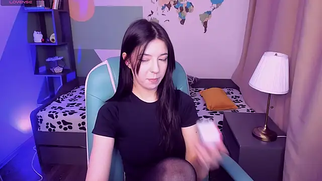 Azaliya Haze online show from 02.06.26